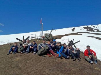 Юные туристы совершили поход по местам боевых действий на Западном Кавказе