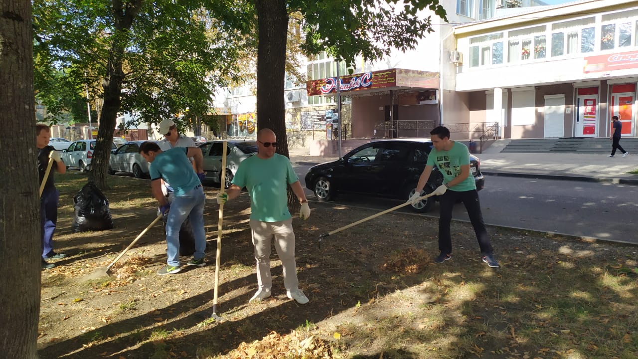 В заботе о чистоте округа | 28.09.2020 | Георгиевск - БезФормата