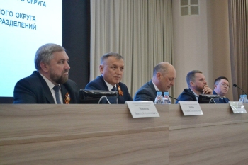 Глава Георгиевского округа выступил перед депутатами Думы с отчетом