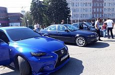 Фестиваль-выставка раритетных и тюнингованных автомобилей «АвтоGeo» прошел в Георгиевске