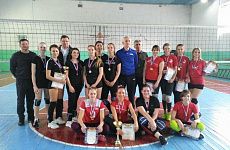 В финале чемпионата по волейболу - девчата из Георгиевска 