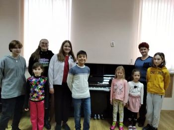 Новые пианино в школах искусств Георгиевского округа