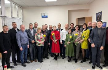 Депутаты Георгиевского округа поздравили женщин с 8 марта