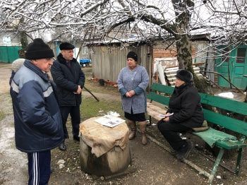 Вопросы по благоустройству дворовых территорий МКД  обсудили в посёлке Шаумяновском