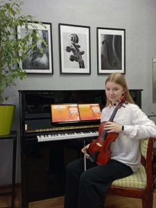 Юная георгиевская скрипачка стала лауреатом Международного конкурса