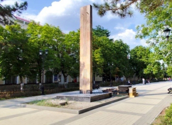 В Георгиевске завершается ремонт памятного знака «Орден Дружбы народов»