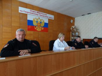 В Георгиевском городском округе состоялся отчет перед населением начальником полиции 