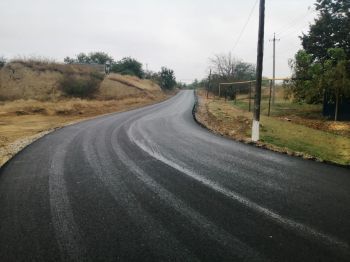В селе Обильном ремонтируют полтора километра дороги