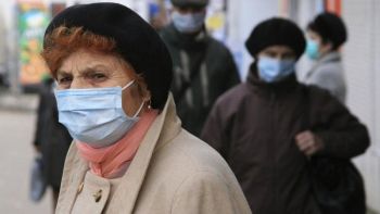 На Ставрополье одиноких пенсионеров и инвалидов бесплатно обеспечат масками