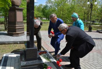 В Георгиевске открыли памятник ликвидаторам последствий аварии на Чернобыльской АЭС
