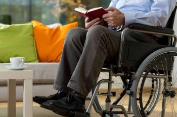 Пенсии по инвалидности назначаются без заявлений