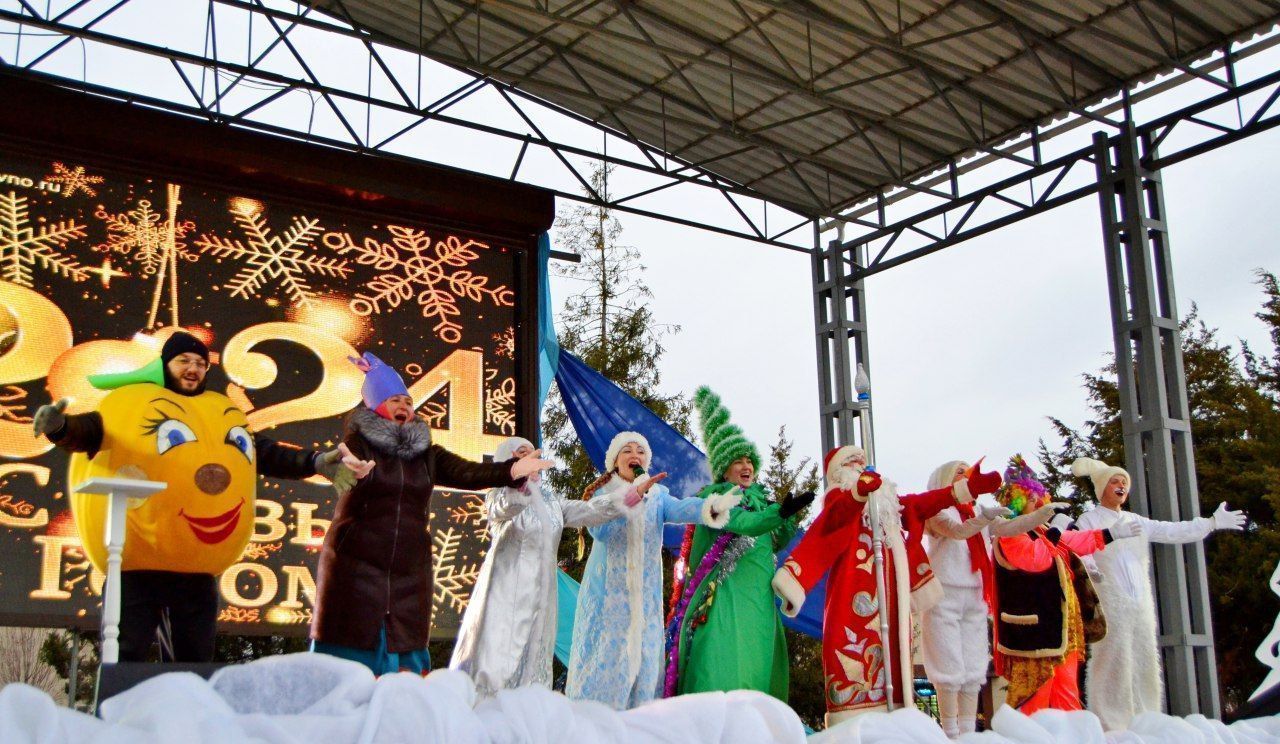 Георгиевский округ к Новому Году готов! | 25.12.2023 | Георгиевск -  БезФормата