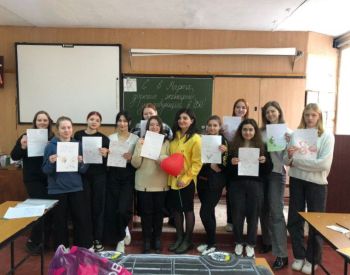 Открытки для женщин-участниц СВО подготовили георгиевские студенты
