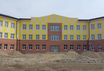 В селах Ставрополья активно строят новые школы